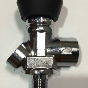 SCBA K632 300bar m18 with 45°degree gauge - 1070
